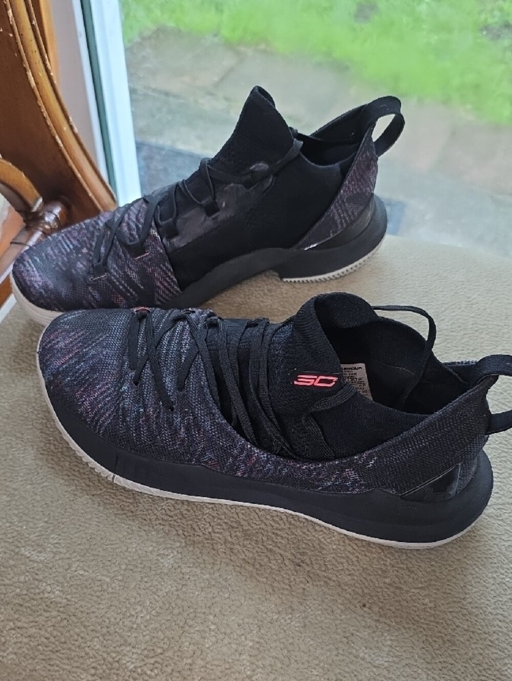 Under Armour Curry 5 Basketball Shoes with Multicolor Speckle Item#1020 - Picture 4 of 8